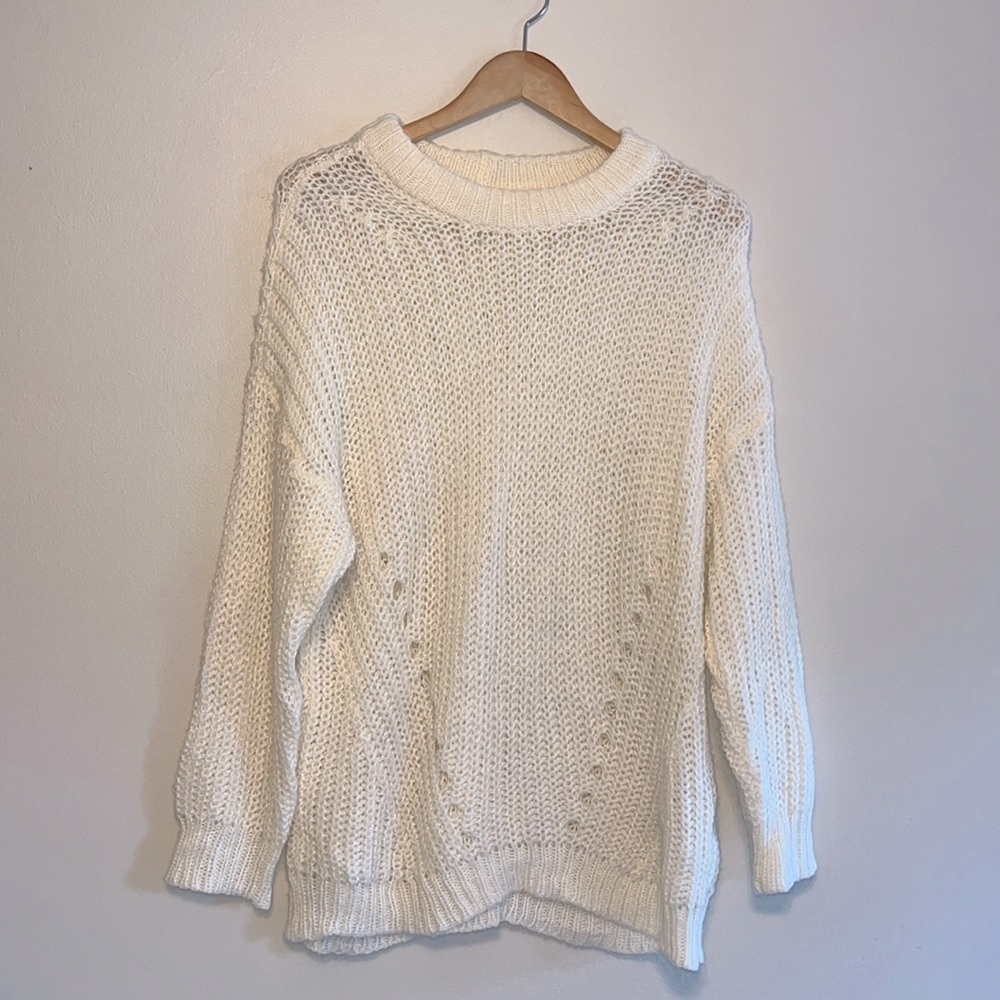 American Eagle Women’s Cream Crew Slouchy Oversized Sweater - Picture 4 of 6